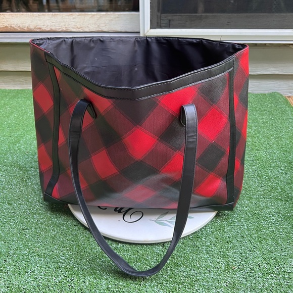 Victoria’s Secret Black Red BUFFALO Plaid Weekender Tote Bag. - Picture 13 of 17